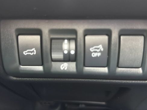 Used 2021 Subaru Outback Limited AWD/4WD image 50