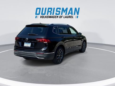 Used 2022 Volkswagen Tiguan SE FWD image 8