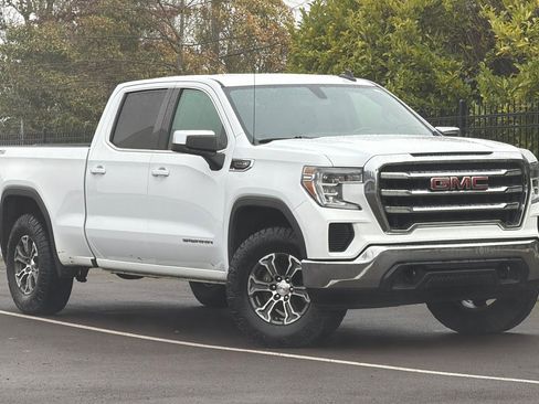 Used 2021 GMC Sierra 1500 SLE image 2