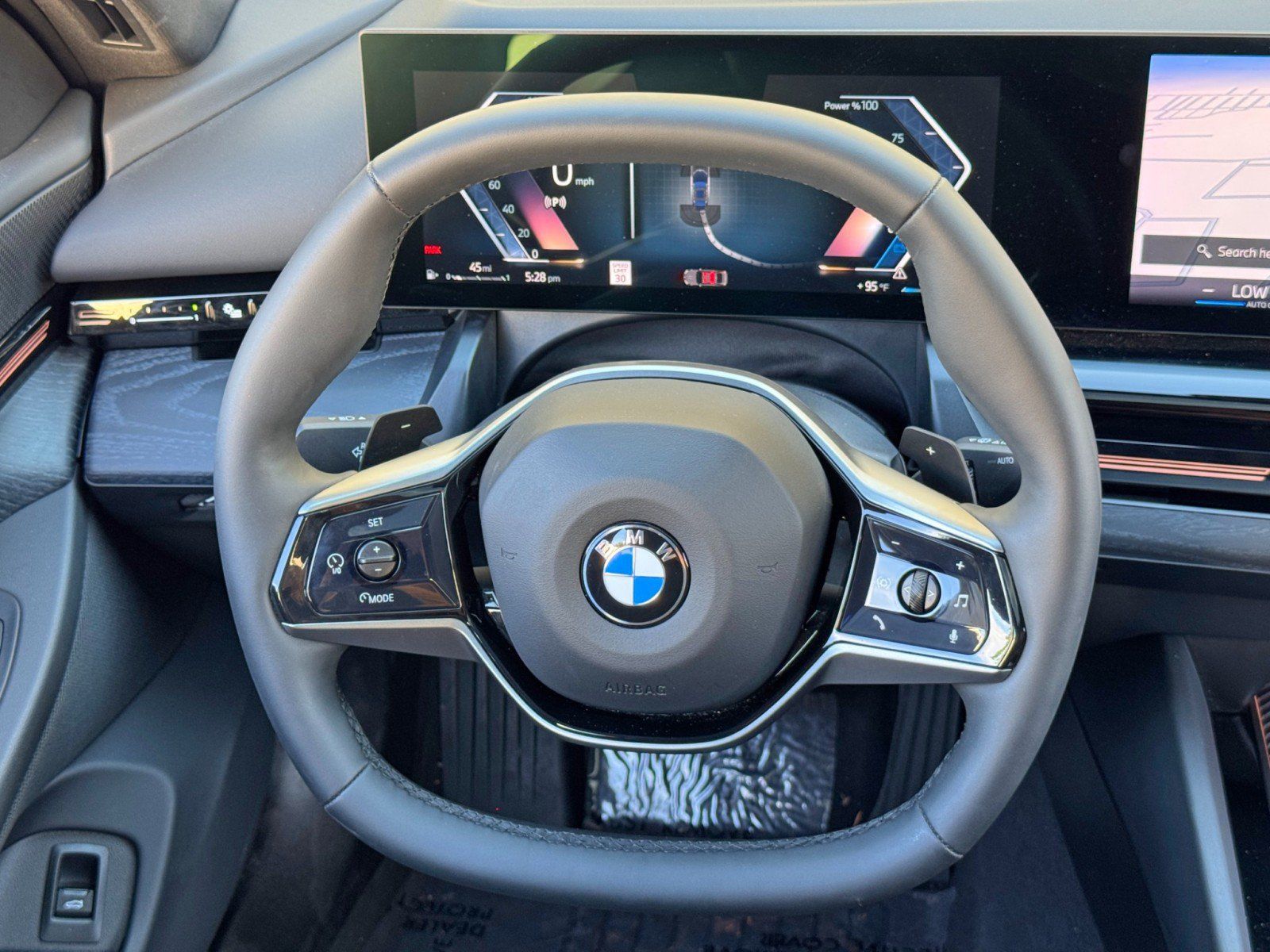Used 2024 BMW 530i w/ Convenience Package RWD image 22
