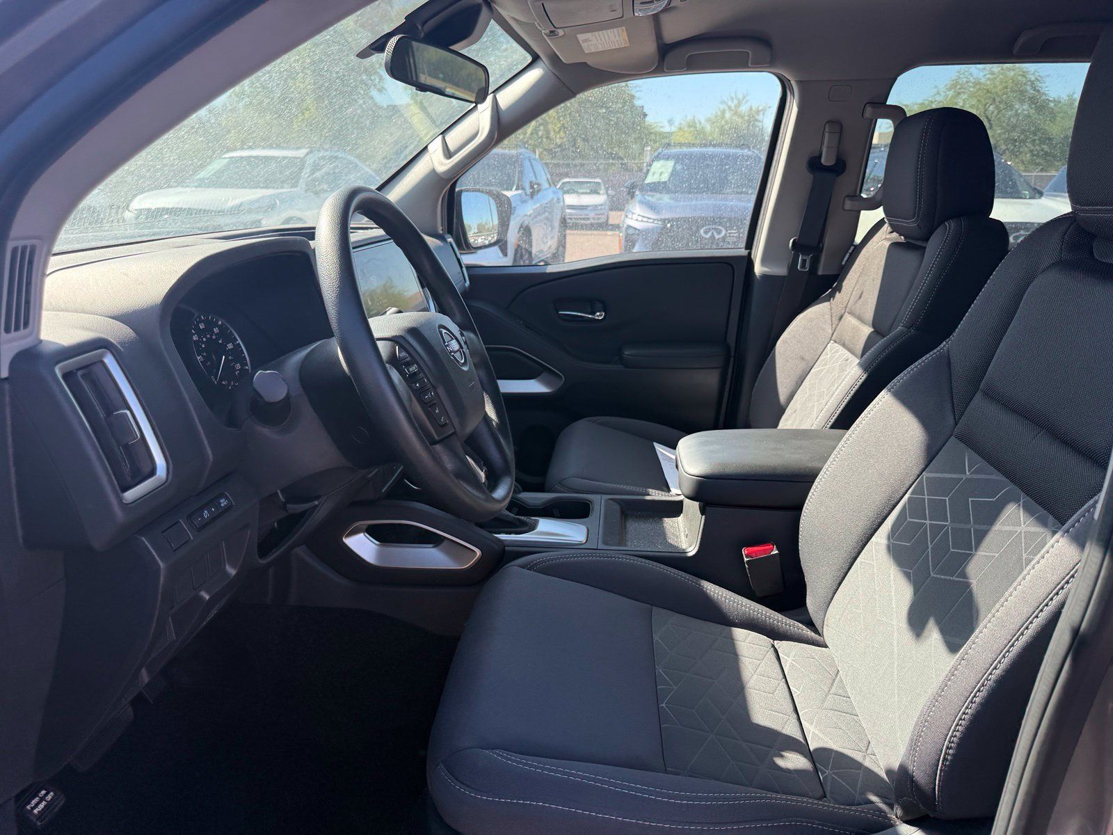 Certified 2025 Nissan Frontier SV RWD image 13