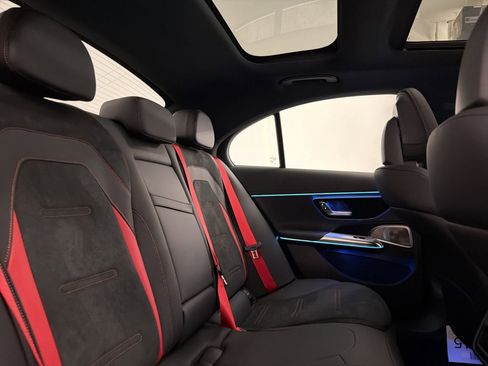 Used 2026 Mercedes-Benz E 53 AMG e 4MATIC Sedan image 29