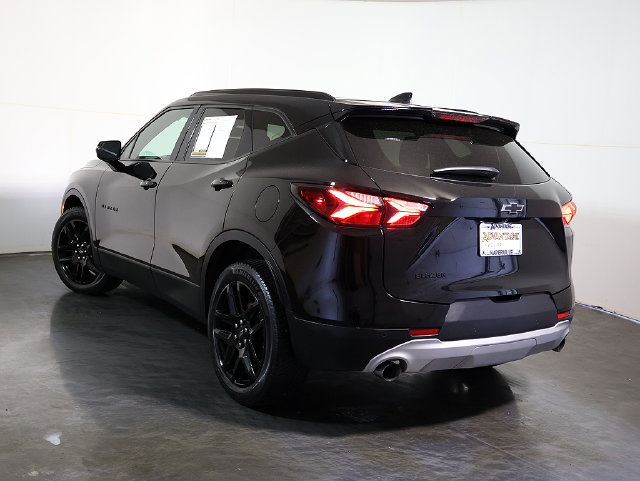 Used 2019 Chevrolet Blazer LT FWD image 2
