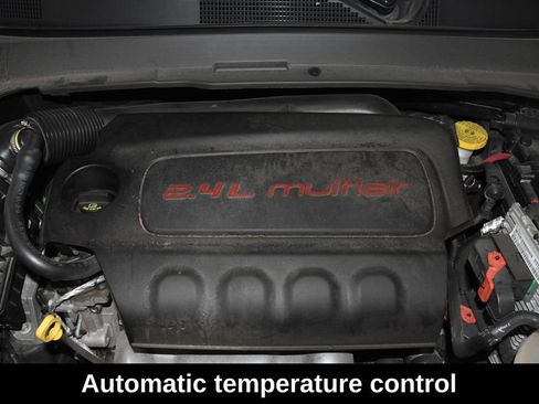 Used 2018 Jeep Compass Limited w/ Navigation Group AWD/4WD image 10