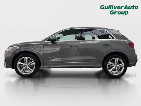 Used 2020 Audi Q3 2.0T Premium Plus w/ Premium Plus Package AWD/4WD image 3