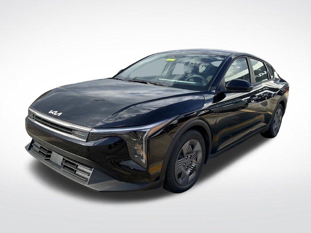 Used 2025 Kia K4 FWD image 3
