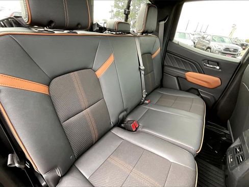 Used 2024 GMC Canyon AT4 w/ Canyon Safety Plus Package image 22