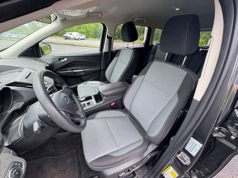 Used 2017 Ford Escape SE AWD/4WD image 11