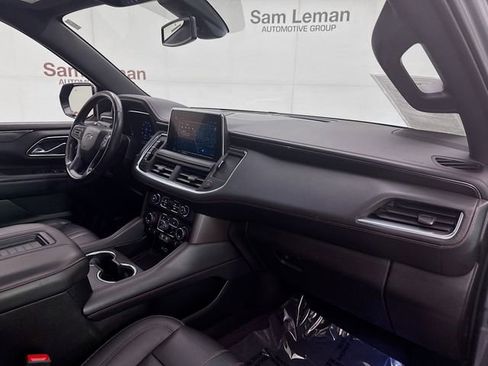 Used 2022 Chevrolet Suburban RST w/ Luxury Package image 31