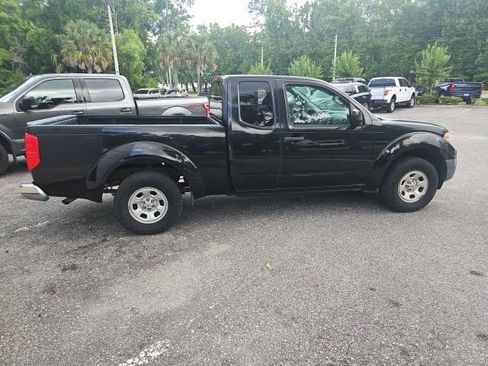Used 2016 Nissan Frontier S RWD image 6