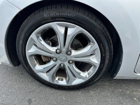 Used 2013 Hyundai Elantra GT w/ Style Pkg FWD image 10