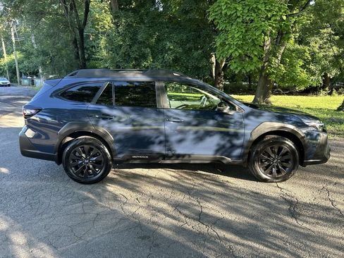 Certified 2024 Subaru Outback Onyx Edition AWD/4WD image 9