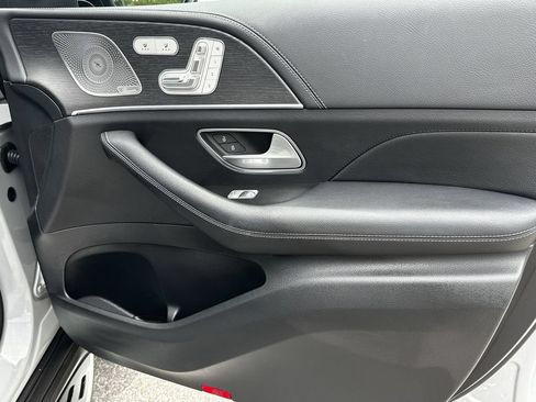Certified 2024 Mercedes-Benz GLS 580 4MATIC image 16