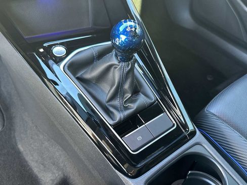 Used 2023 Volkswagen Golf R image 24