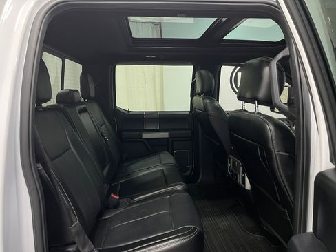 Used 2018 Ford F150 Lariat w/ Equipment Group 502A Luxury image 32