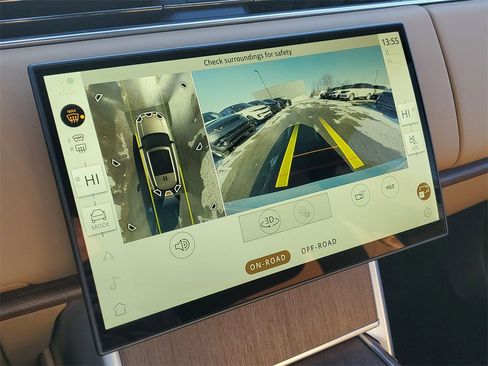 New 2026 Land Rover Range Rover SE image 21