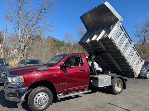 Used 2019 RAM 3500 Tradesman AWD/4WD image 1