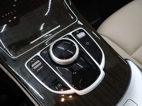 Used 2021 Mercedes-Benz C 300 Sedan image 22