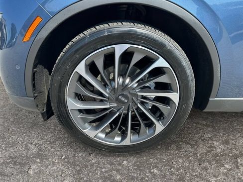 Used 2020 Lincoln Aviator Reserve w/ Equipment Group 202A AWD/4WD image 9