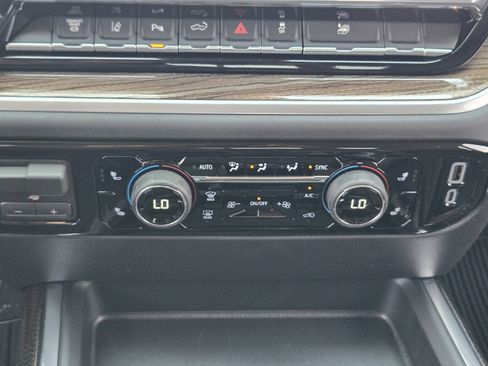 New 2026 Chevrolet Silverado 3500 LT w/ Texas Edition AWD/4WD image 19