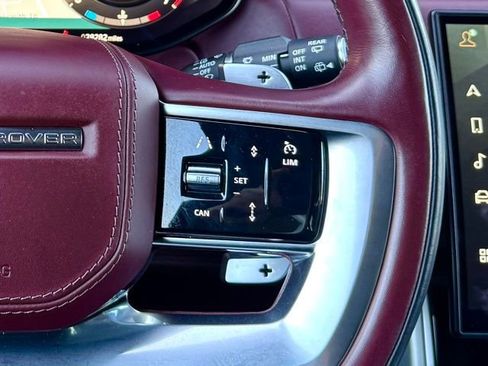 Used 2023 Land Rover Range Rover SE image 21