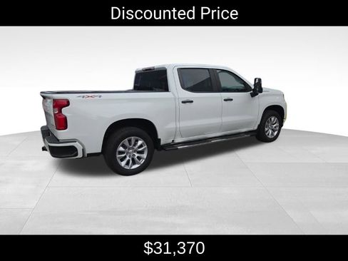 Certified 2021 Chevrolet Silverado 1500 Custom w/ Custom Max Trailering Package AWD/4WD image 3