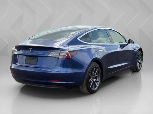 Used 2019 Tesla Model 3 Standard Range Plus RWD image 6