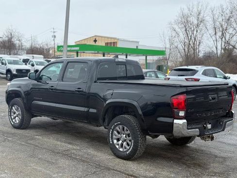 Used 2019 Toyota Tacoma SR5 image 5