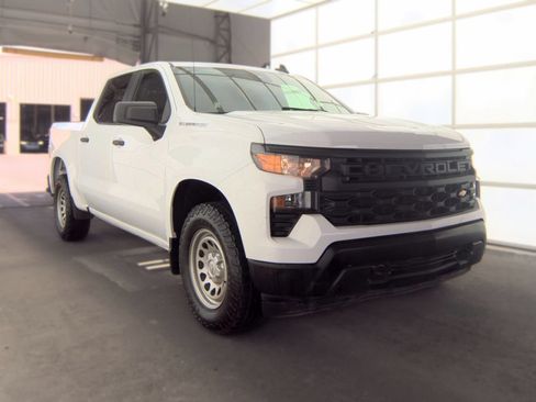 Used 2024 Chevrolet Silverado 1500 W/T w/ WT Value Package AWD/4WD image 2