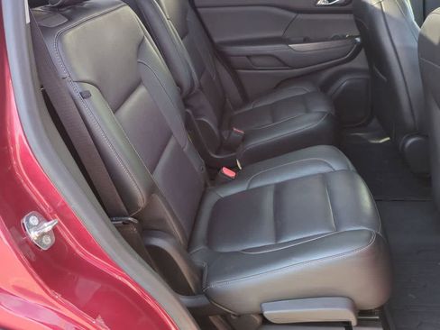 Used 2019 GMC Acadia SLT image 20