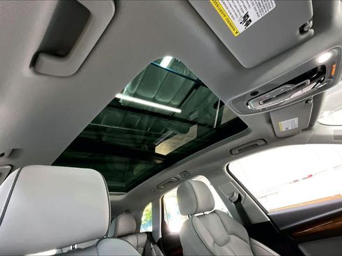 Used 2022 Audi Q5 2.0T Premium Plus w/ Premium Plus Package image 24