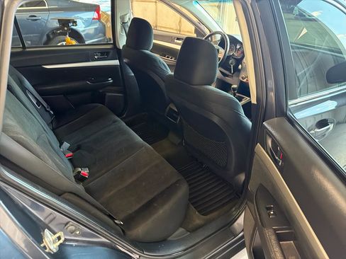 Used 2013 Subaru Outback 2.5i Premium w/ All-Weather Pkg AWD/4WD image 15