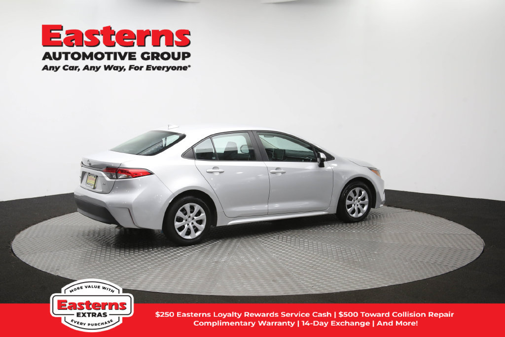 Used 2024 Toyota Corolla LE FWD image 41