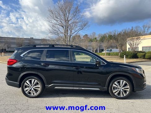 Used 2022 Subaru Ascent Limited w/ Technology Package image 30