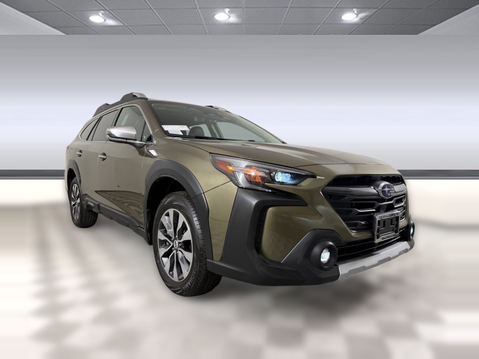 Used 2025 Subaru Outback Touring XT AWD/4WD image 7