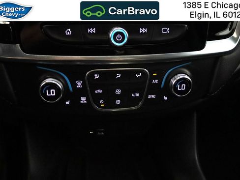Certified 2023 Chevrolet Traverse LT w/ LT Premium Package AWD/4WD image 32