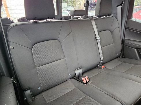 Used 2023 Chevrolet Colorado LT w/ LT Convenience Package II AWD/4WD image 19