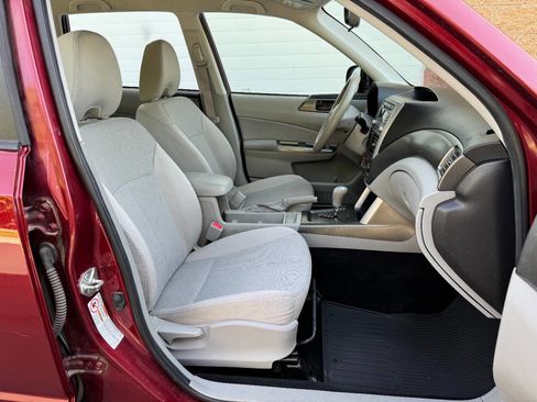 Used 2011 Subaru Forester 2.5X w/ Alloy Wheel Value Pkg image 14