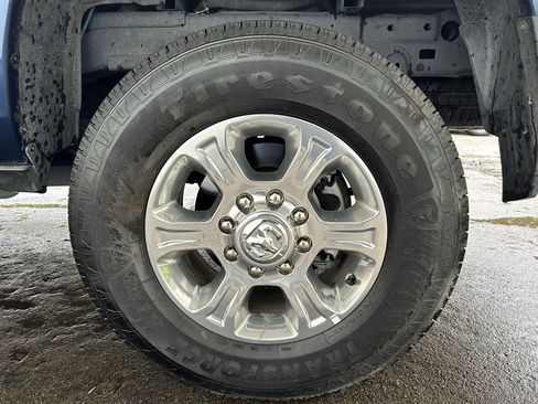 Used 2024 RAM 2500 Big Horn w/ Bed Utility Group image 10