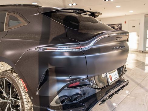Used 2025 Aston Martin DBX 707 image 14
