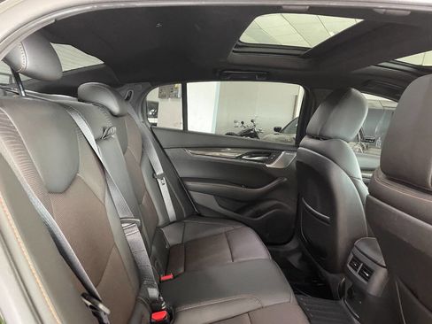 Used 2021 Cadillac CT5 V w/ Premium Package image 23