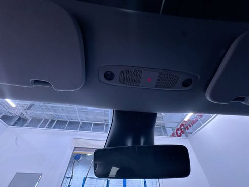 Used 2023 Tesla Model Y Long Range image 29