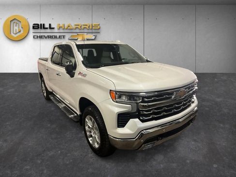 Used 2025 Chevrolet Silverado 1500 LTZ image 9