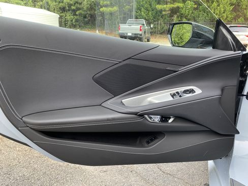 Used 2024 Chevrolet Corvette Stingray Coupe w/ Z51 Performance Package RWD image 15