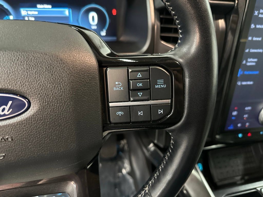 Used 2024 Ford F150 Lightning Platinum AWD/4WD image 17