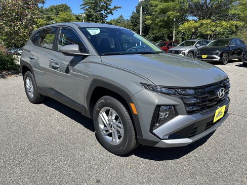 New 2026 Hyundai Tucson SE AWD/4WD image 9