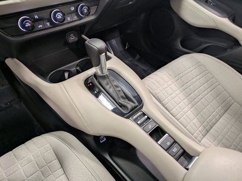 Used 2023 Honda HR-V LX image 13