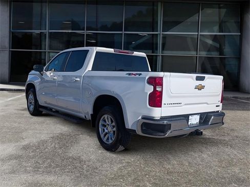 Used 2022 Chevrolet Silverado 1500 LT w/ Protection Package image 4