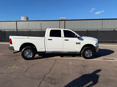 Used 2017 RAM 2500 Tradesman w/ Chrome Appearance Group image 11