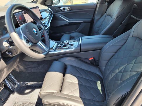 Used 2026 BMW X5 M60i AWD/4WD image 21